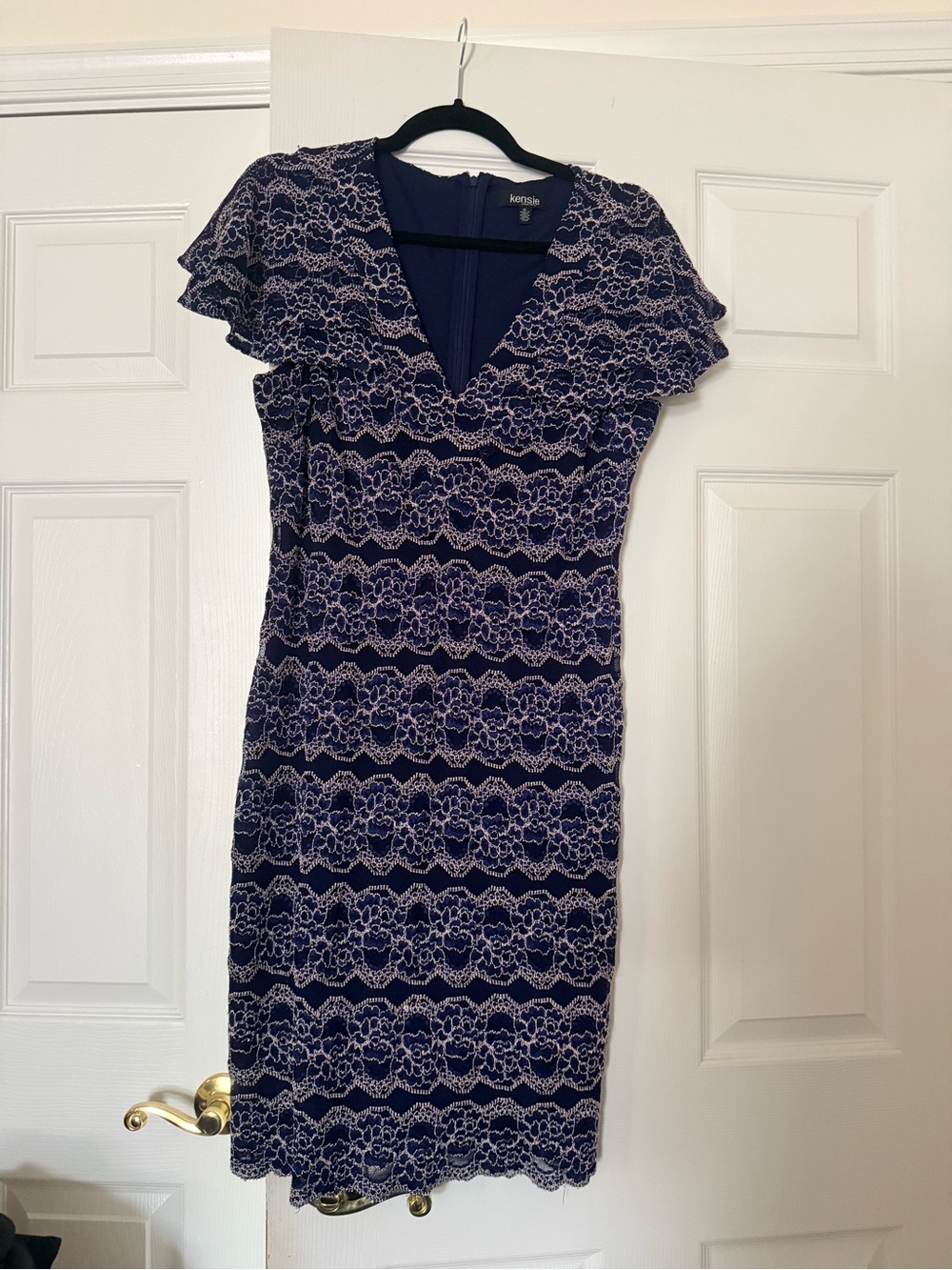 Kensie Navy and White Lace V-Neck Midi Dress